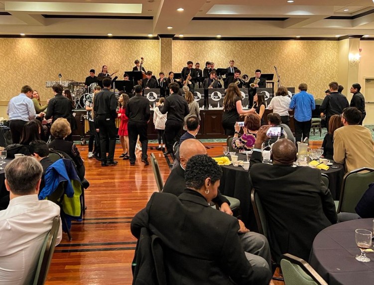 Jazz+I+Ensemble+performs+at+the+2023+Jazz+Dinner+Dance+-+Courtesy+of+%40CSMusicBoosters